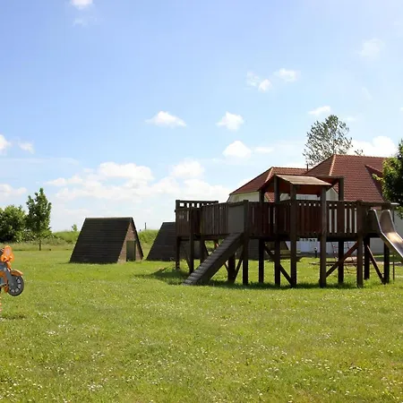 Viel Natur, Idyllische Umgebung, Ruhige Lage - 299 Apartment Neddesitz